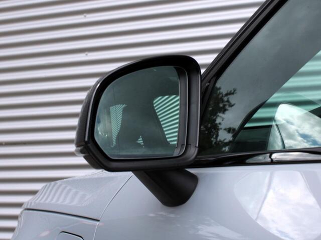 Volvo XC40 1.5 T5 Recharge R-Design Automaat / Reservewiel / DAB / Glossy Black Dak / Microtech Nubuck interieur