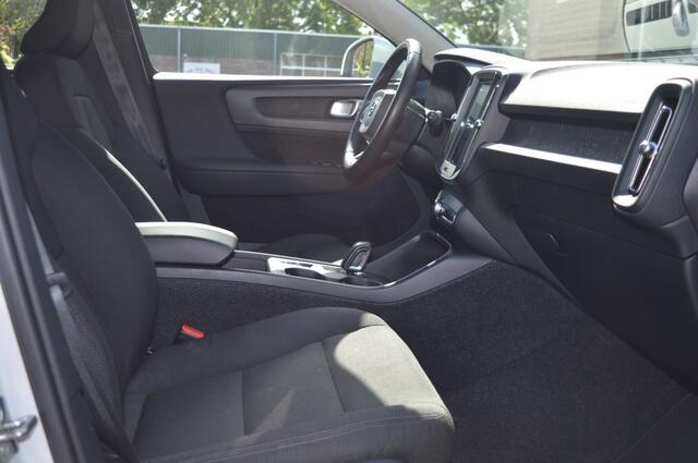 Volvo XC40 1.5 T3 | AUT - CAMERA - STOELVERW.