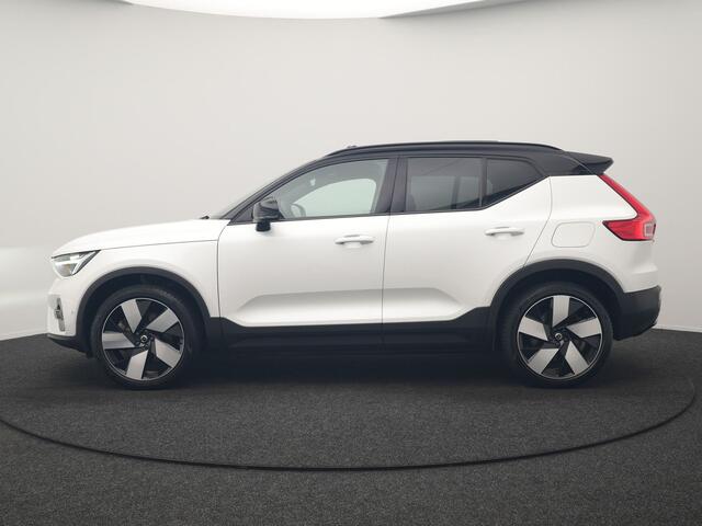 Volvo XC40 Recharge Ultimate 69 kWh 231pk Dealer O.H. | Panodak | Warmtepomp | 360 Camera | Adaptive Cruise | Harman / Kardon | Sportstoelen Memory & Verwarmd | Blis | Keyless | Pilot Assist | Apple Carplay | Stuur Verwarmd | Google Assistent & | 20"L.M |