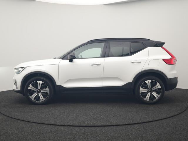 Volvo XC40 Recharge Plus 70 kWh 231pk Dealer O.H | Trekhaak Af Fabriek | Warmtepomp | Adaptive Cruise | Camera | Sportstoelen & Stuur Verwarmd | Google Assistent | Pilot Assist | Apple Carplay | Virutal Cockpit | DAB | 19"L.M