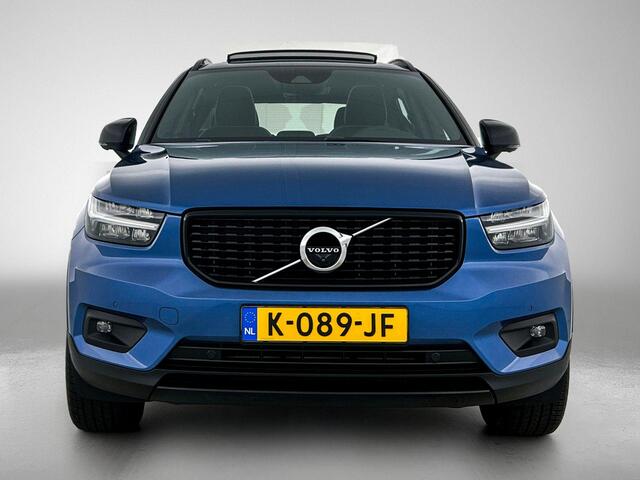 Volvo XC40 1.5 T3 R-Design | Panorama dak | Trekhaak |