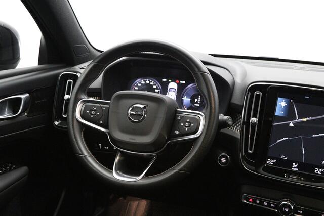 Volvo XC40 1.5 T5 262 PK Recharge R-Design PHEV, Trekhaak, Panoramadak, H/K Sound, Keyless, Adap. Cruise Control