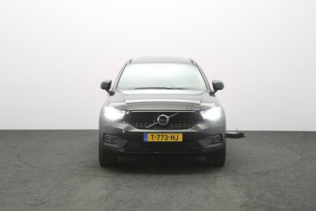 Volvo XC40 1.5 T5 262 PK Recharge R-Design PHEV, Trekhaak, Panoramadak, H/K Sound, Keyless, Adap. Cruise Control