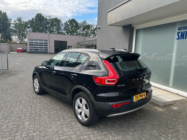 Volvo XC40 2.0 T4 MOMENTUM PRO GEARTRONIC58288