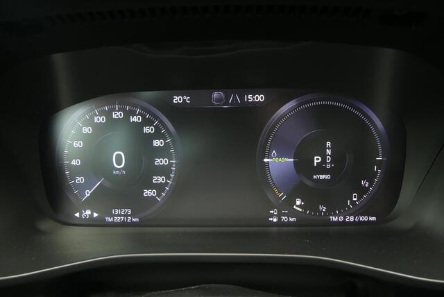 Volvo XC40 1.5 T4 Recharge R-Design ELEKT. TREKHAAK, STOELVERWARMING, LEER/ALCANTARA, ADAPT. CRUISE, CLIMA, NAVI, CAMERA, PDC V&A, APPLE CARPLAY/ANDROID AUTO, KEYLESS, HARMAN/KARDON, ELEKT. ACHTERKLEP, 131.273KM