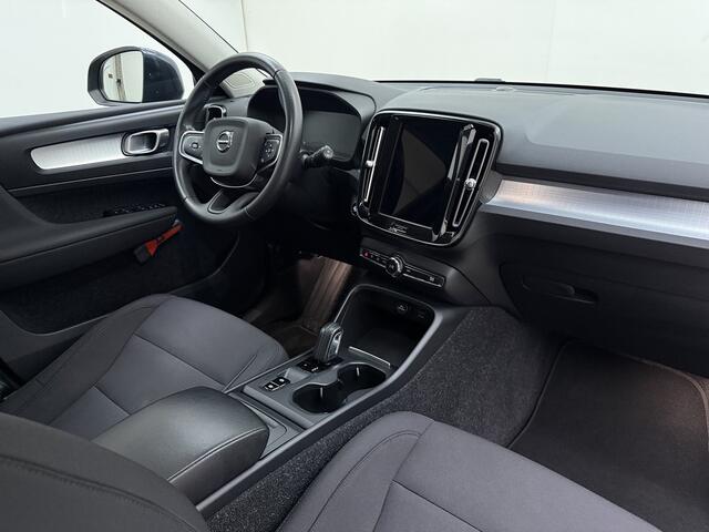 Volvo XC40 T2 130pk Automaat Business Pro / ACC / BLIS / Stoel + Stuurw. Verwarming / DAB / PDC + Camera / Lane Keeping Aid / Keyless / Elektr. Achterklep /
