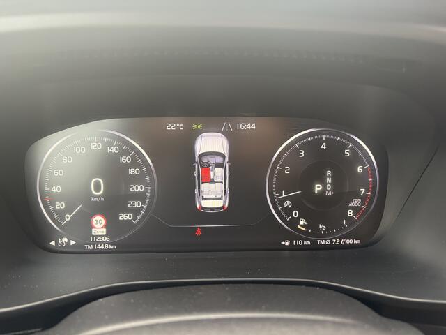 Volvo XC40 2.0 T4 Inscription AUTOMAAT | LEER | PANO | 19''
