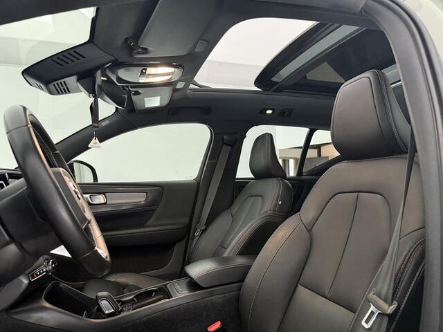 Volvo XC40 Recharge P8 AWD R-Design 78 kWh | Snelladen | SOH 91% | Pano | 360° | Virtual | H/K | Trekhaak | Carplay | Stoel/Stuurverw. | NAP