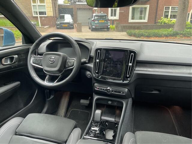 Volvo XC40 1.5 T4 Plug-in hybrid Ultimate Bright NL-AUTO | PANODAK | TREKHAAK | HARMAN KARDON