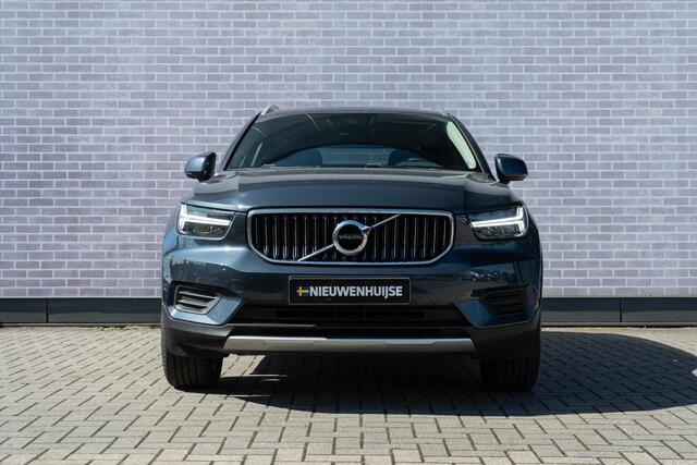 Volvo XC40 T5 262 pk Recharge Inscription | Plug-in Hybrid (PHEV) | Achteruitrijcamera | Parkeersensoren | Harman Kardon Audio | Elektrische Achterklep | Navigatie | Apple Carplay | Android Auto