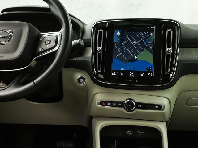 Volvo XC40 1.5 T5 Recharge Inscription 252Pk Automaat (APPLE CARPLAY, GROOT NAVI, LEDER, STOELVERWARMING, SPORTSTOELEN, KEYLESS, CAMERA, NIEUWSTAAT)