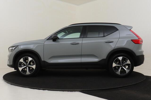 Volvo XC40 B4 (M-HYBRID) PLUS DARK -PANO.DAK|HARMAN/KARDON|CAMERA|POWER-SEATS|VERW.VOORRUIT|PRIVACY.GLAS|TREKHAAK|19"