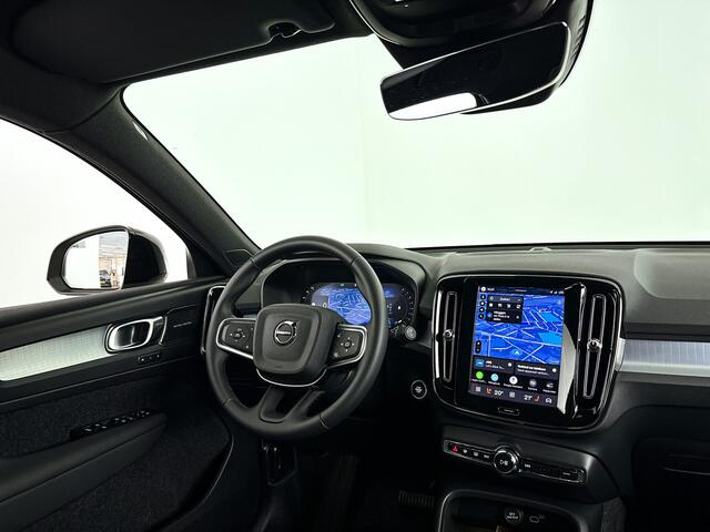 Volvo XC40 B4 Plus Dark | Parkeercamera | Stoel- en Stuurverwarming | Harman Kardon | Trekhaak