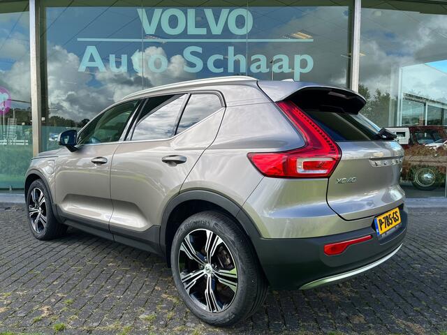 Volvo XC40 1.5 T4 Recharge Inscription | Rijklaar incl 12 mnd Bovag | Carplay Stuurverwarming Trekhaak Camera