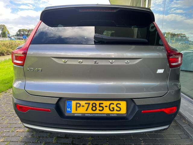 Volvo XC40 1.5 T4 Recharge Inscription | Rijklaar incl 12 mnd Bovag | Carplay Stuurverwarming Trekhaak Camera
