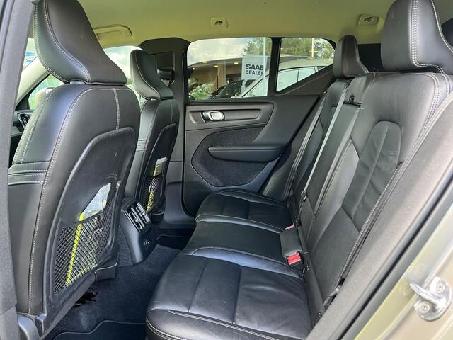 Volvo XC40 1.5 T4 Recharge Inscription | Rijklaar incl 12 mnd Bovag | Carplay Stuurverwarming Trekhaak Camera