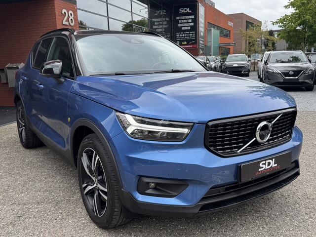 Volvo XC40 1.5 T5 Recharge R-Design // PANO SCHUIF-DAK // TREKHAAK // MEMORY SEATS // HARMAN KARDON AUDIO // CAMERA // ADAPTIVE CRUISE //