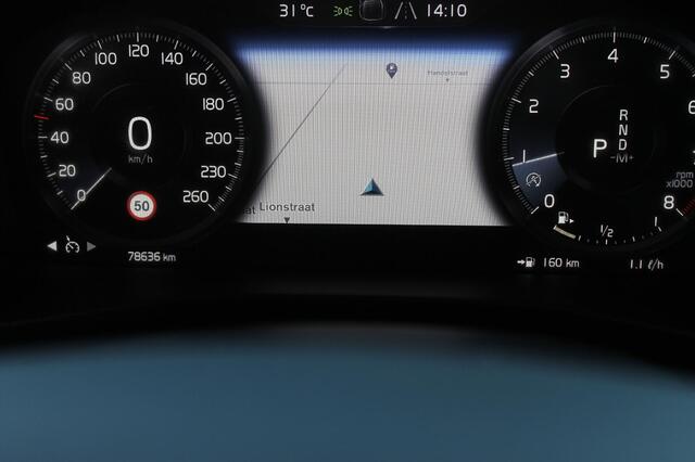 Volvo XC40 T4 190PK Automaat Momentum Pro Navigatie / Apple Carplay / Semi elektrisch wegklapbare trekhaak / Lederen bekleding