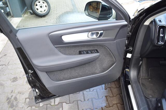 Volvo XC40 1.5 T4 Recharge R-Design