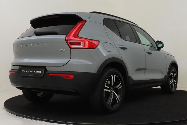 Volvo XC40 B4 (M-HYBRID) PLUS DARK -HARMAN/KARDON|LEDER|POWER-SEATS|CAMERA|ADAP.CRUISE|PRIVACY.GLAS|VOLVO.GUARD|18"