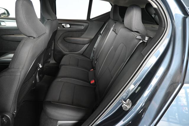 Volvo XC40 1.5 T5 Recharge Inscription Clima Cruise CarPlay Trekhaak PDC Lane Assist Camera 100% Onderhouden! Inruil Mogelijk!