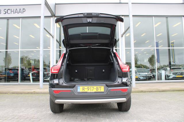 Volvo XC40 T4 211PK Automaat Plug-in hybrid Plus Bright | Trekhaak | El. Stoelen | Pilot Assist | Verw. Voorstoelen | BLIS | H&K Audio |