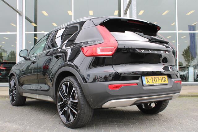Volvo XC40 T3 164PK Automaat Inscription | Styling Kit | 360 Camera | 21" LM Velgen | Verw. Voorstoelen & Achterbank | H&K Audio |