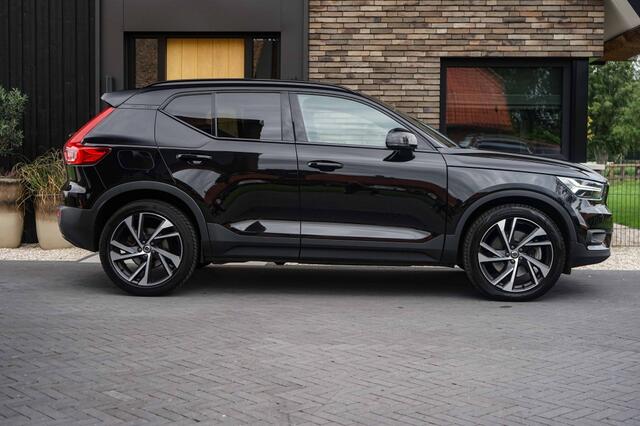 Volvo XC40 R-Design T5 Recharge 1.5 T5 PHEV 262PK Memory/ACC/Trkhk/RCam/Black-line