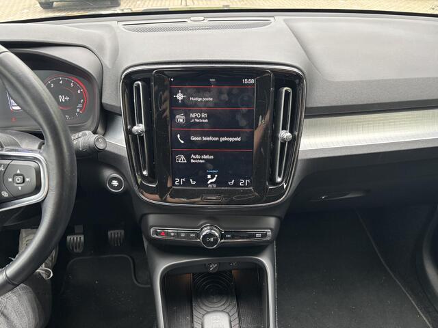 Volvo XC40 1.5 T3 Momentum | Harman / Kardon | Leder | Camera | Stoelverwarming |