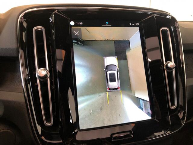 Volvo XC40 Recharge Pro Pure Electric 2WD 360 Camera | Panoramadak | Climate Line