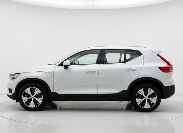 Volvo XC40 1.5 T4 Recharge Inscription | Accu 94% | El. achterklep | Navi | Carplay | Prijs is rijklaar