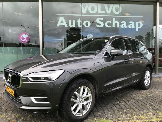 Volvo XC60 2.0 T8 Twin Engine AWD Momentum Automaat | Rijklaar incl garantie | Panoramadak Volvo on Call Trekhaak Leer