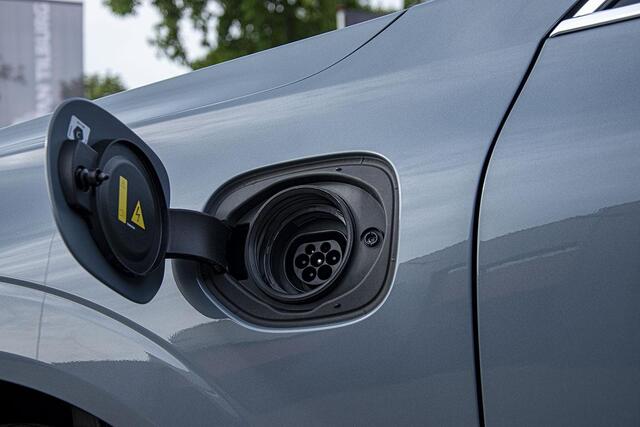 Volvo XC60 2.0 RECHARGE T6 AWD PLUS BRIGHT