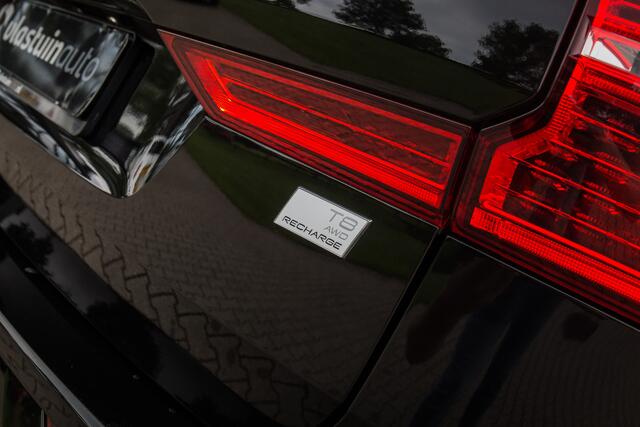 Volvo XC60 2.0 Recharge T8 AWD Ultimate Dark , Pano, Harman/Kardon, 360-camera