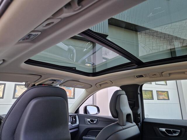 Volvo XC60 2.0 T5 AWD Momentum | Pano | Electr. Stoel + Memory | Cruise | PDC | Apple Carplay \ Android Auto |