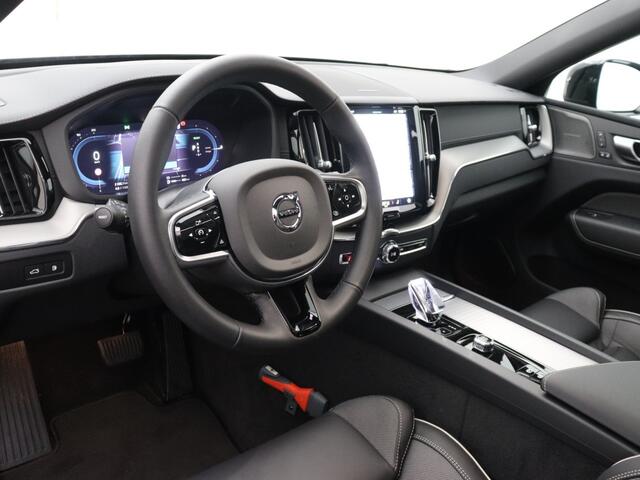 Volvo XC60 2.0 T6 AWD Ultra Dark