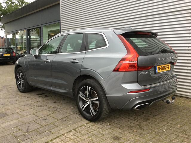Volvo XC60 2.0 T8 Twin Engine AWD R-Design | Panorama-dak | Trekhaak | Full LED | Leder |