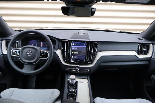 Volvo XC60 Recharge T8 AWD Ultimate Dark | Trekhaak | Bowers & Wilkins