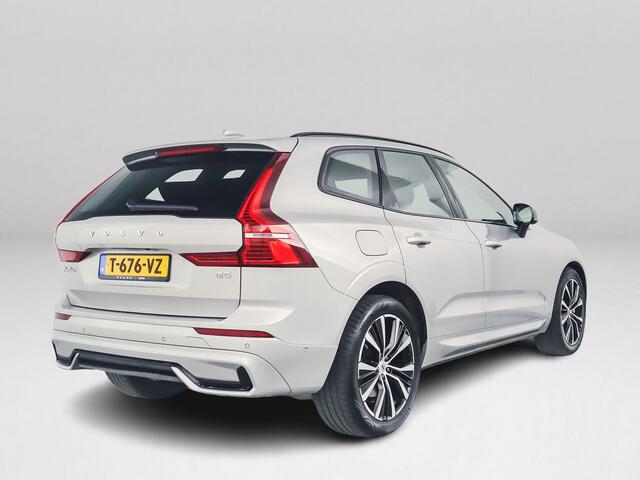 Volvo XC60 B5 Aut. Ultimate Dark | Panoramadak | Bowers & Wilkins | 360º camera | Luchtvering | Head-up display