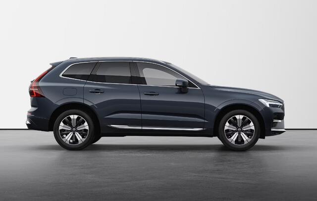 Volvo XC60 T6 350PK Long Range AWD Essential Bright Google Infotainment / Panoramisch schuif-kanteldak / Cruise control / Lederen bekleding / Parkeersensoren voor- en achterzijde / 19" lichtmetalen velgen /