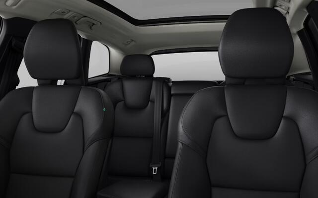 Volvo XC60 T6 350PK Long Range AWD Essential Bright Google Infotainment / Panoramisch schuif-kanteldak / Cruise control / Lederen bekleding / Parkeersensoren voor- en achterzijde / 19" lichtmetalen velgen /