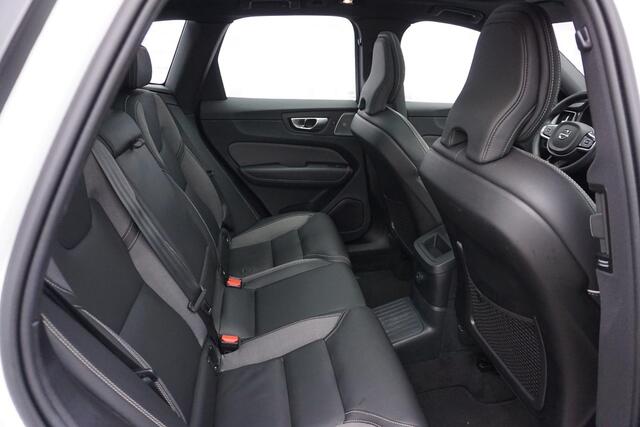 Volvo XC60 2.0 Recharge T6 AWD Ultimate Dark | Luchtvering | Bowers & Wilkins | Trekhaak | 360° camera | Stoel verwarming |
