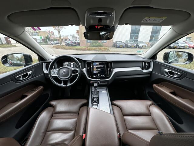 Volvo XC60 2.0 D4 Inscription | Panaromadak | Leder