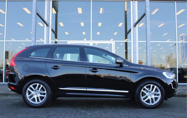 Volvo XC60 2.0 T5 FWD Polar+ / Keyless | Elekt. Stoel / pano dak / Verw. Stuurwiel / Camera / Trekhaak / PDC