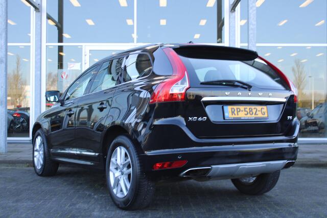 Volvo XC60 2.0 T5 FWD Polar+ / Keyless | Elekt. Stoel / pano dak / Verw. Stuurwiel / Camera / Trekhaak / PDC