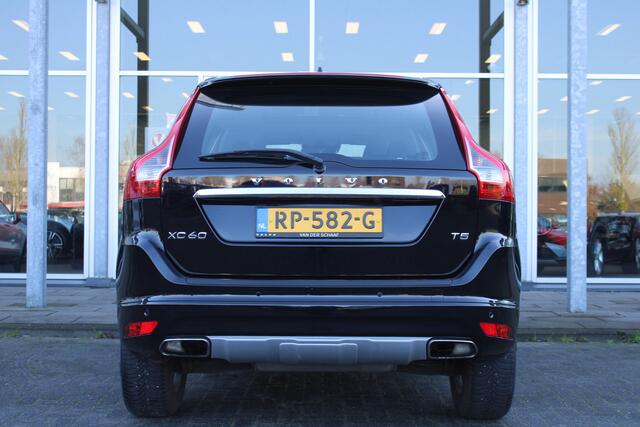 Volvo XC60 2.0 T5 FWD Polar+ / Keyless | Elekt. Stoel / pano dak / Verw. Stuurwiel / Camera / Trekhaak / PDC