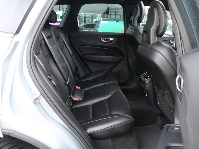 Volvo XC60 2.0 T5 AWD Inscription I Panoramadak I Trekhaak I Leder