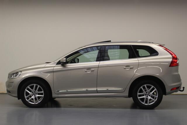 Volvo XC60 T5 Summum Automaat | Rijklaarprijs | Trekhaak | Pano dak | Leer |
