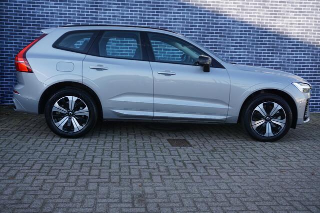 Volvo XC60 2.0 Recharge T6 AWD Plus Dark | Adaptive cruise control | 360° camera | Trekhaak | Stoel- en stuurverwarming | Dode hoek detectie BLIS |