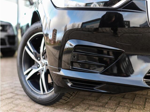 Volvo XC60 2.0 T4 Inscription | Pano | HUD | Camera | Carplay | BLIS